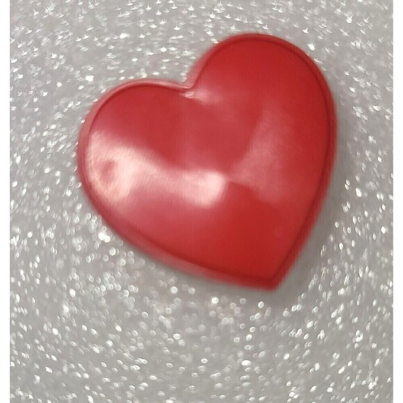 New 2 Hello Kitty Hearts & Another Heart Jibbitz - Picture 4 of 5